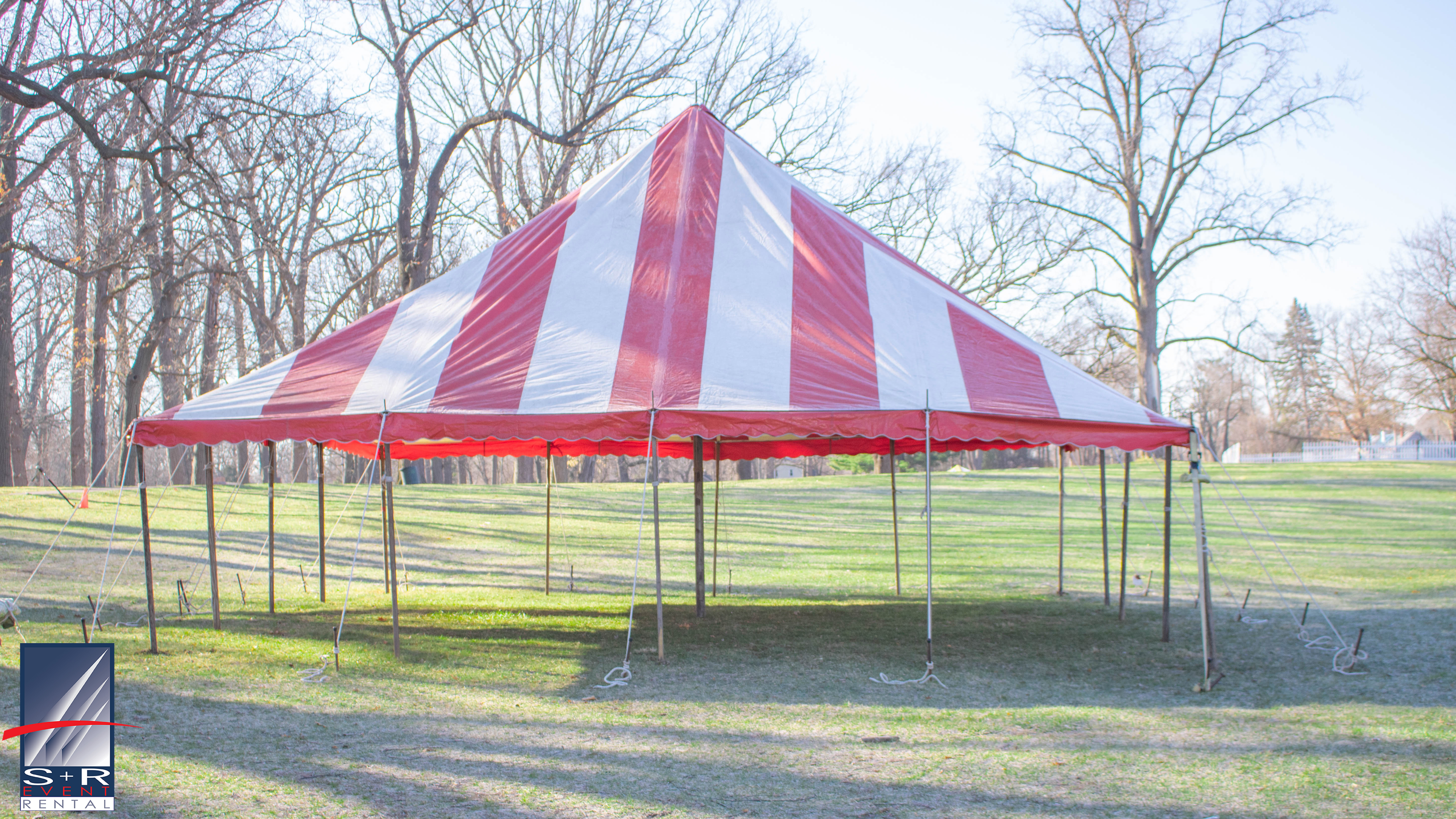 30 X 30 S.D RED AND WHITE 30 X 30 S.D RED AND WHITE