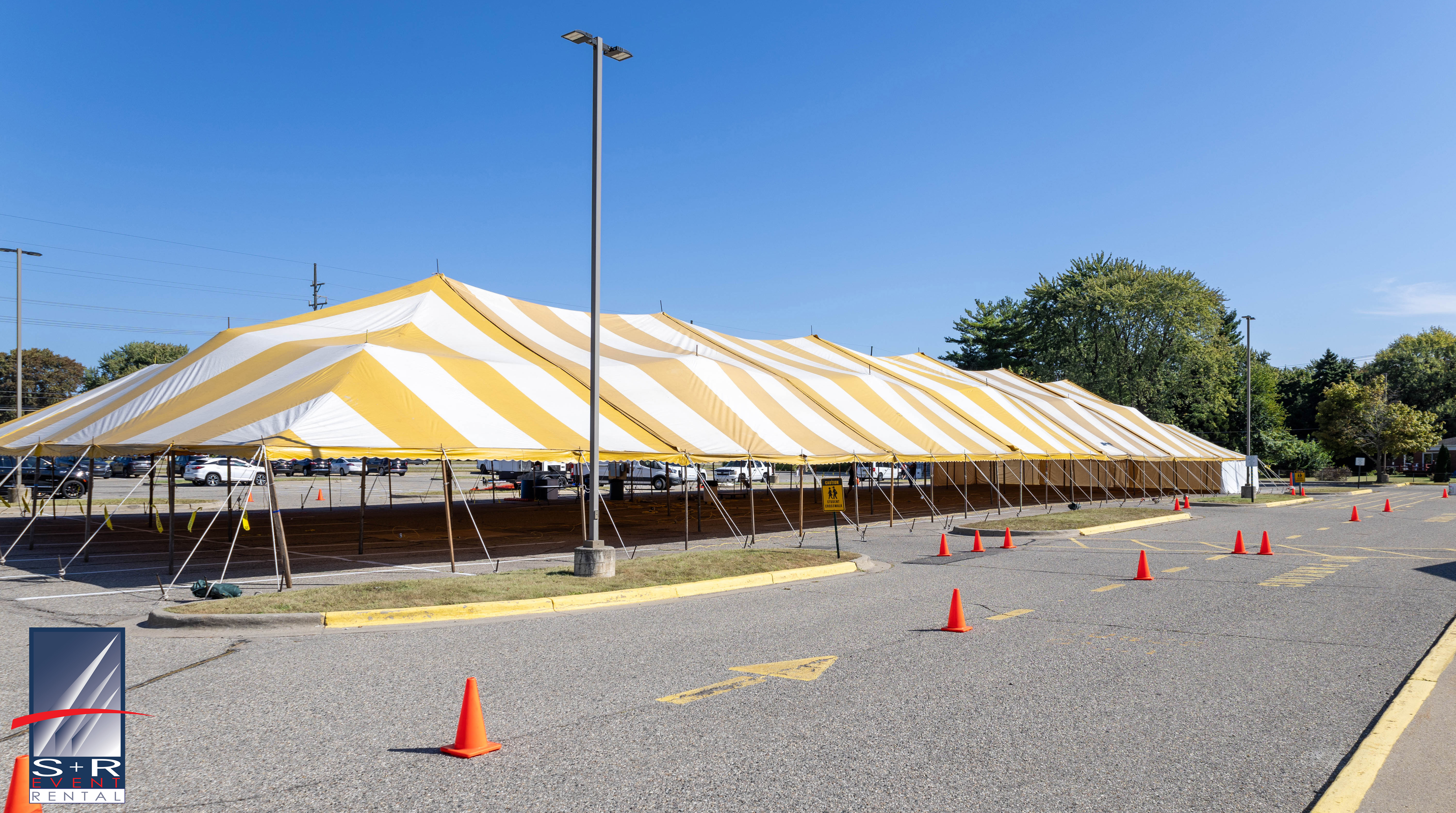 60 X 210 S.D YELLOW AND WHITE